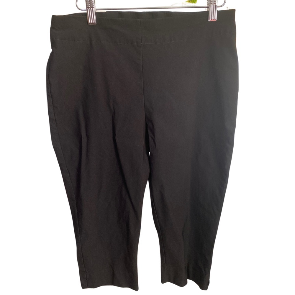 Chico's Black Capris